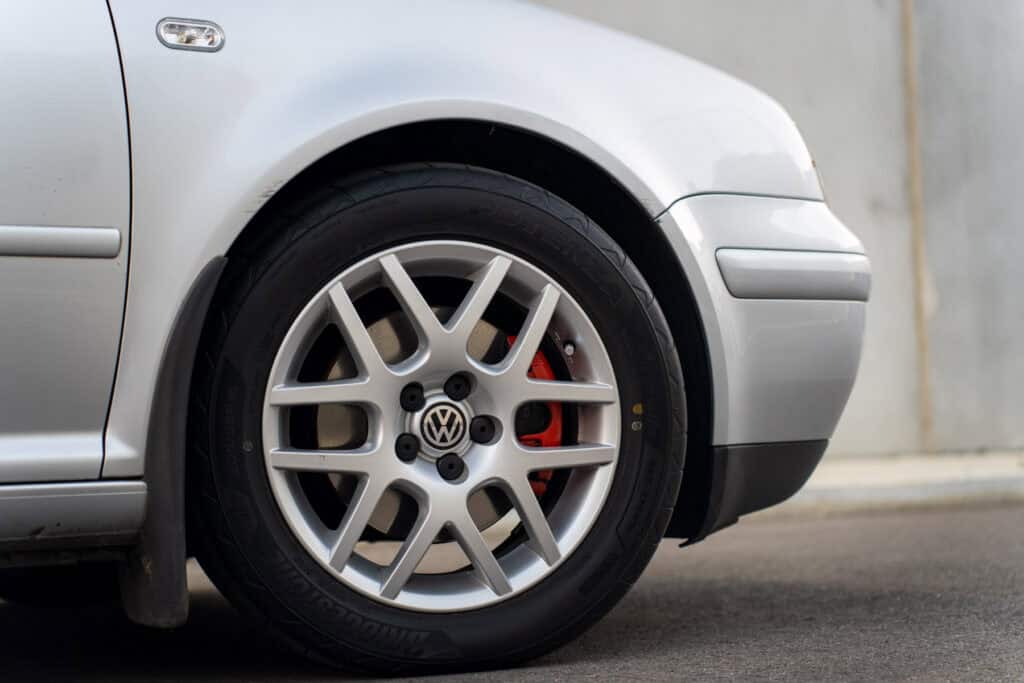 2003 Volkswagen Golf GTI with Bridgestone Potenza Adrenalin RE005 Enliten tyres