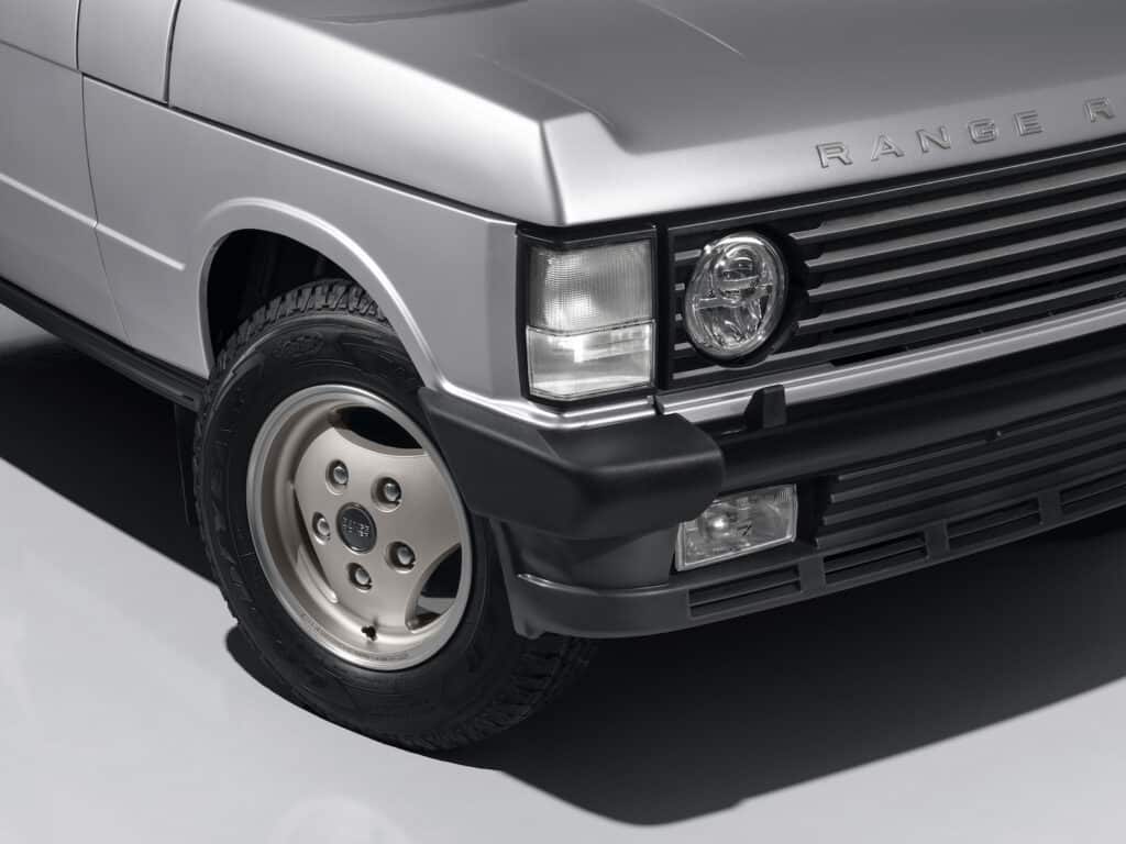 1993 Titan Silver Range Rover Classic