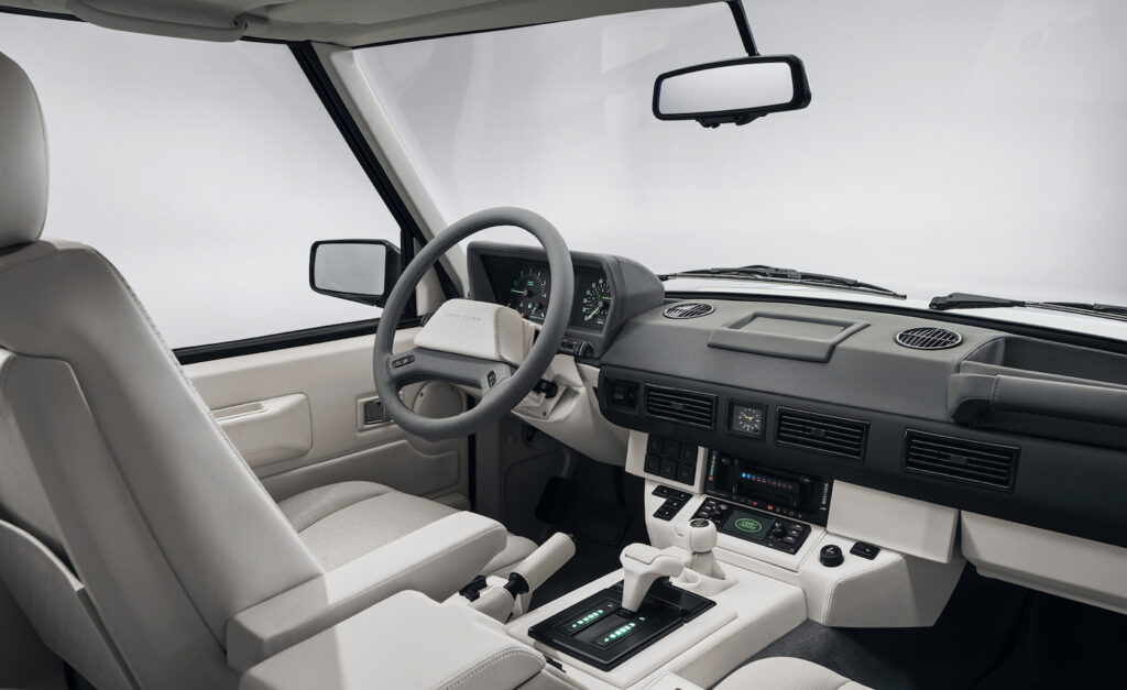 1993 Titan Silver Range Rover Classic
