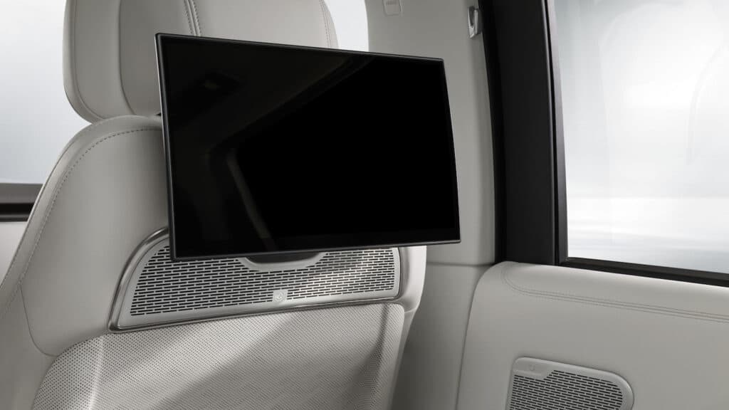 2027 Range Rover SV Ultra