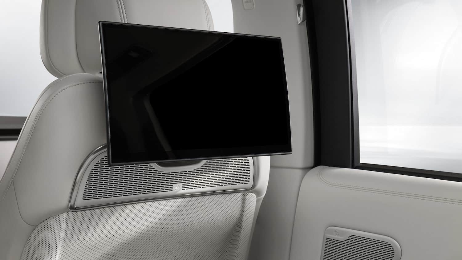 2027 Range Rover SV Ultra