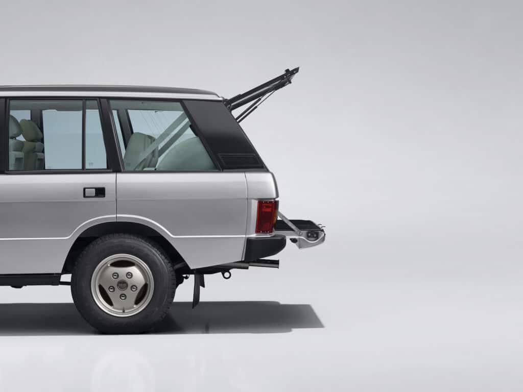 1993 Titan Silver Range Rover Classic