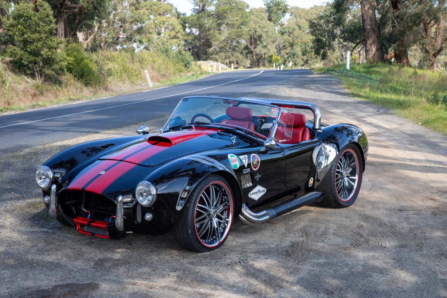 You are currently viewing 1994 AC Cobra Replica -One Owner