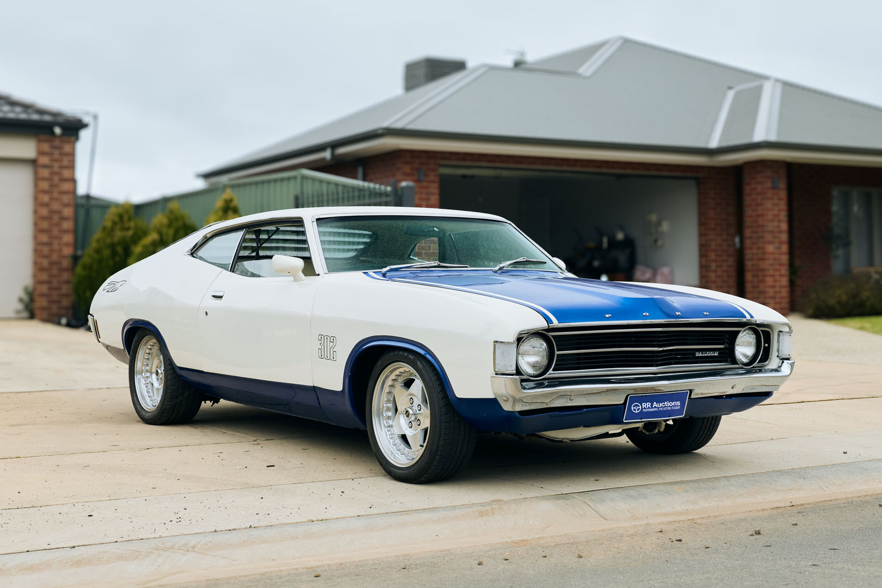 You are currently viewing 1973 Ford XA Falcon 500 Superbird Hardtop