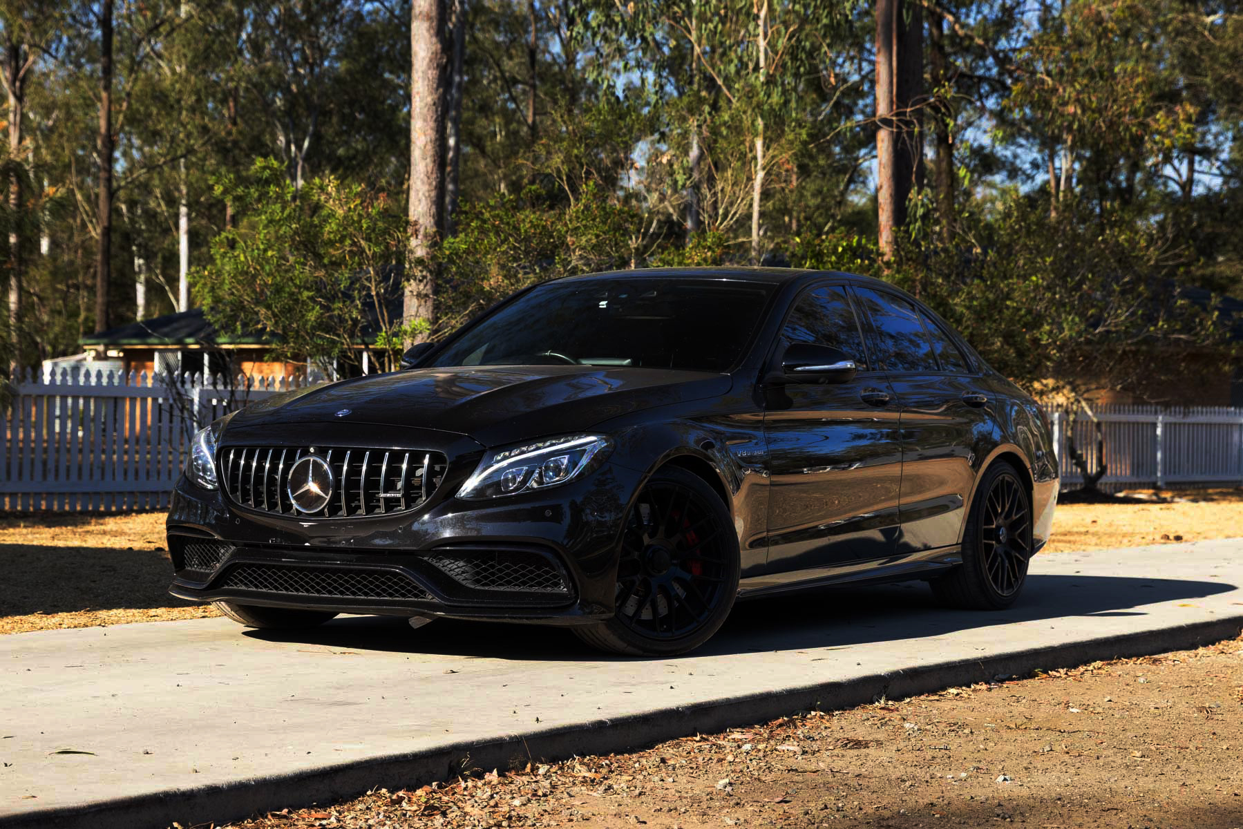 You are currently viewing 2015 Mercedes-AMG C63 S
