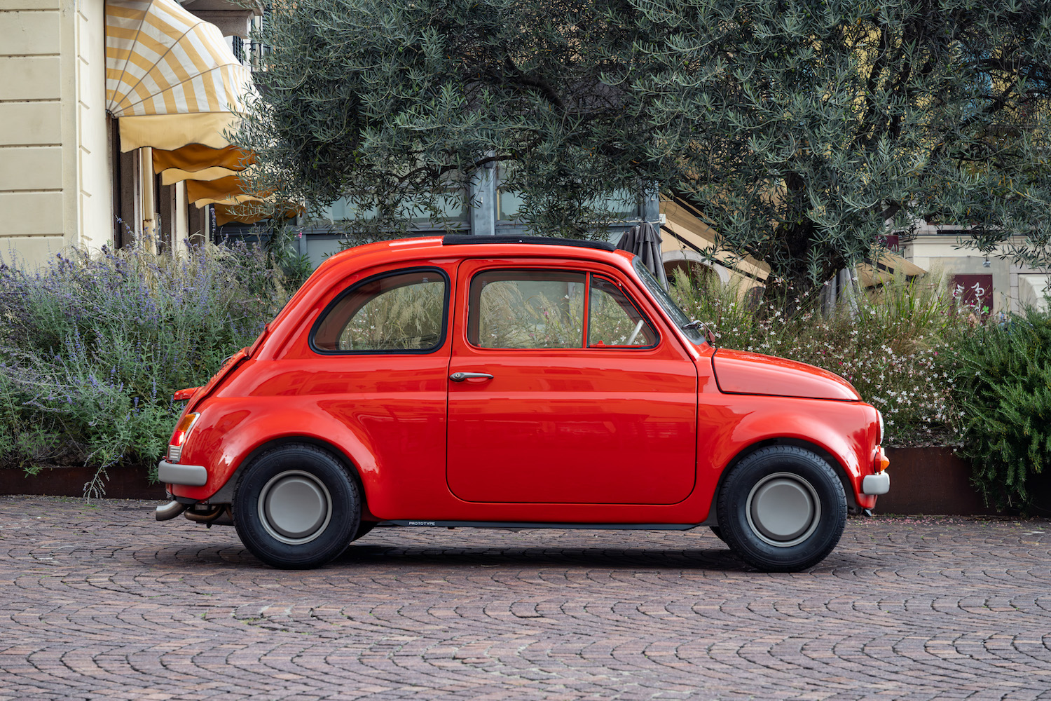 La Cinquecento Fiat 500 Scattante restomod