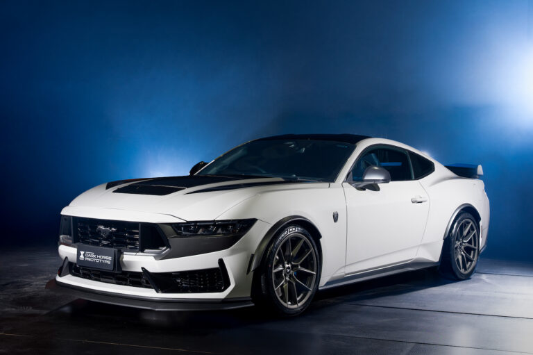 Ford Uncovered - Mustang Dark Horse T8 Spec