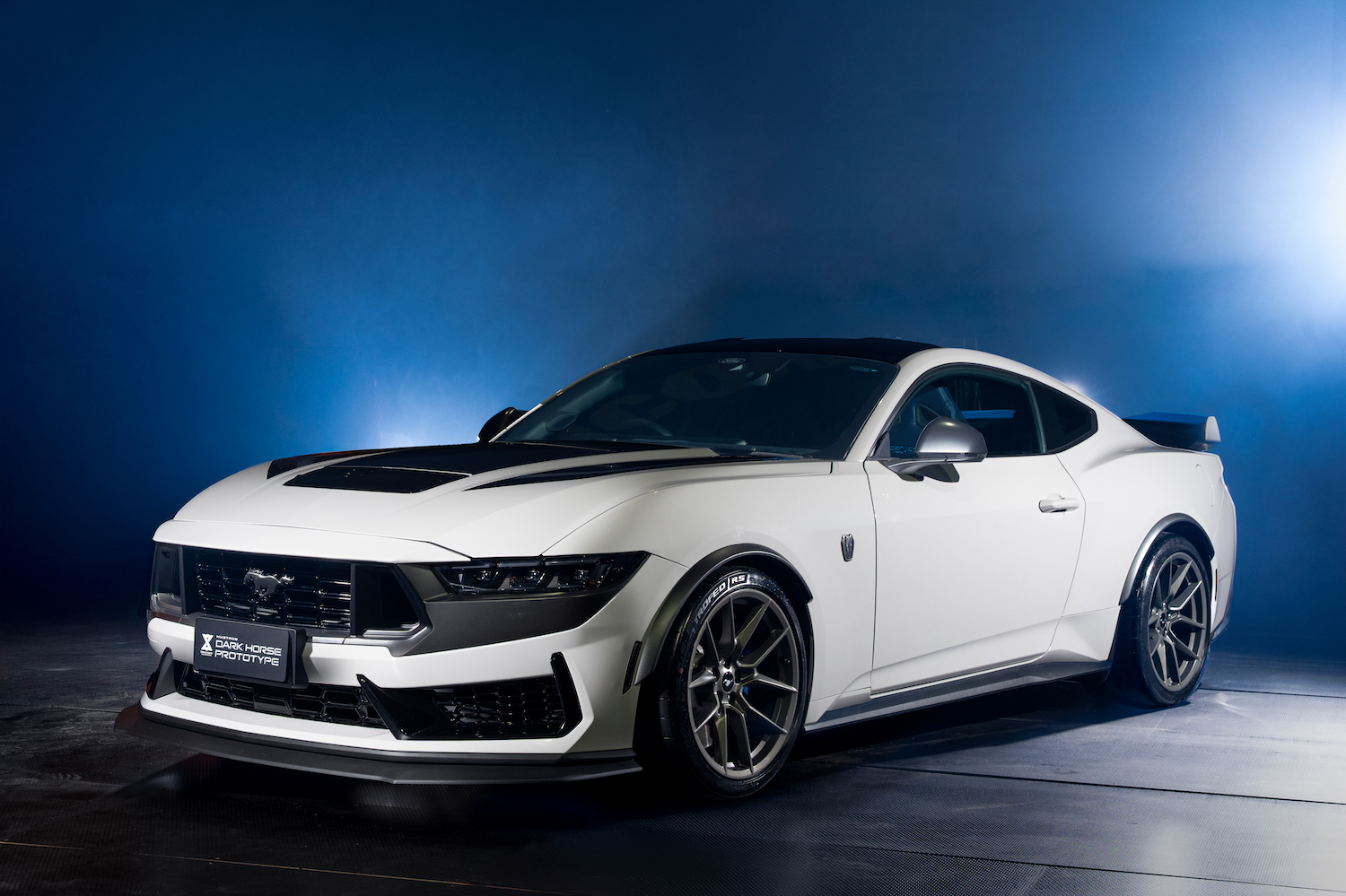 Ford Uncovered - Mustang Dark Horse T8 Spec