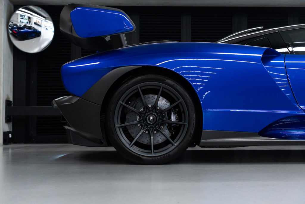 McLaren Senna