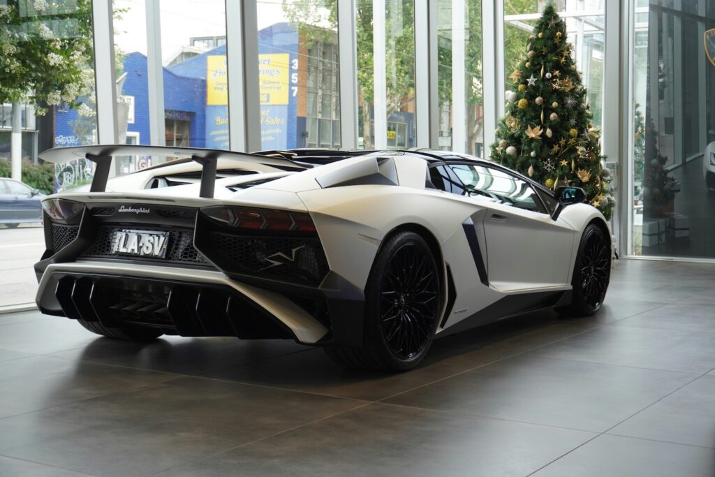 Lamborghini Aventador SV